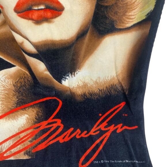 Marilyn Monroe The Estate of Marilyn Monroe Beach Towel 1994 462 - Picture 6 of 9